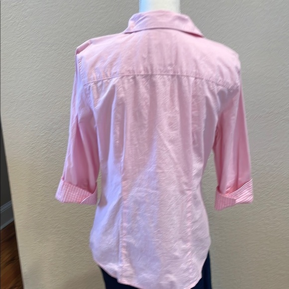 Izod Pink Fitted 3/4 Sleeve Button Down Shirt - Picture 4 of 5
